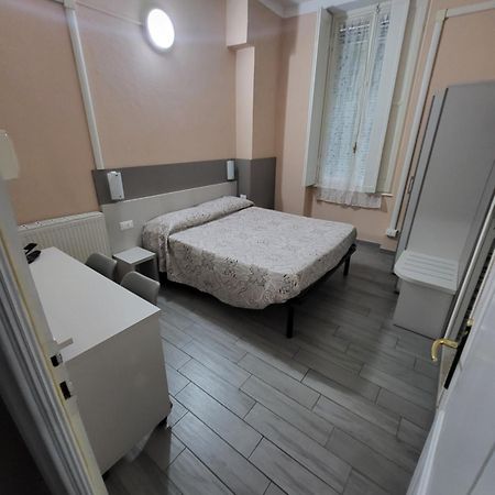 Hotel Barone جنوة المظهر الخارجي الصورة