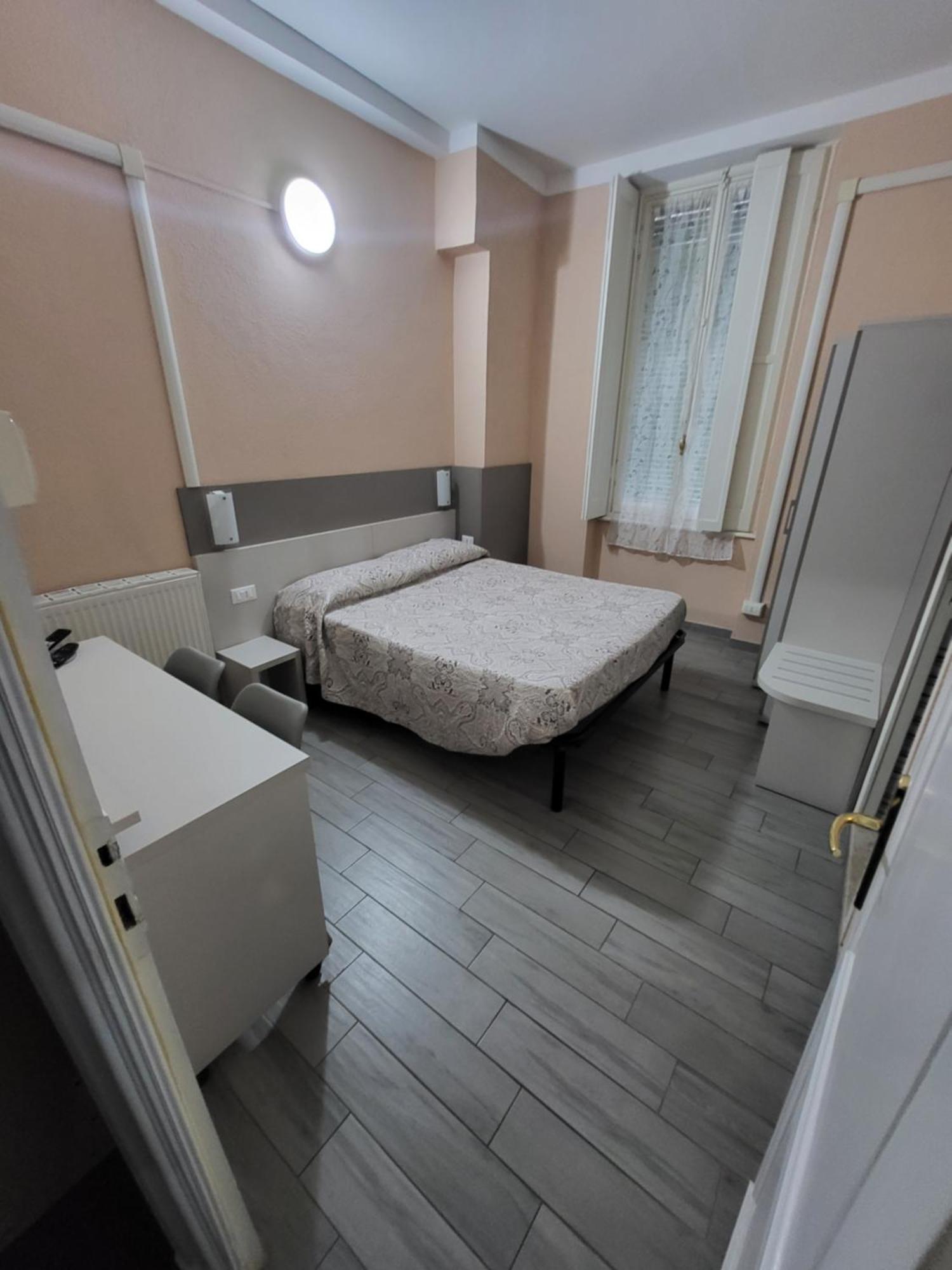 Hotel Barone جنوة المظهر الخارجي الصورة