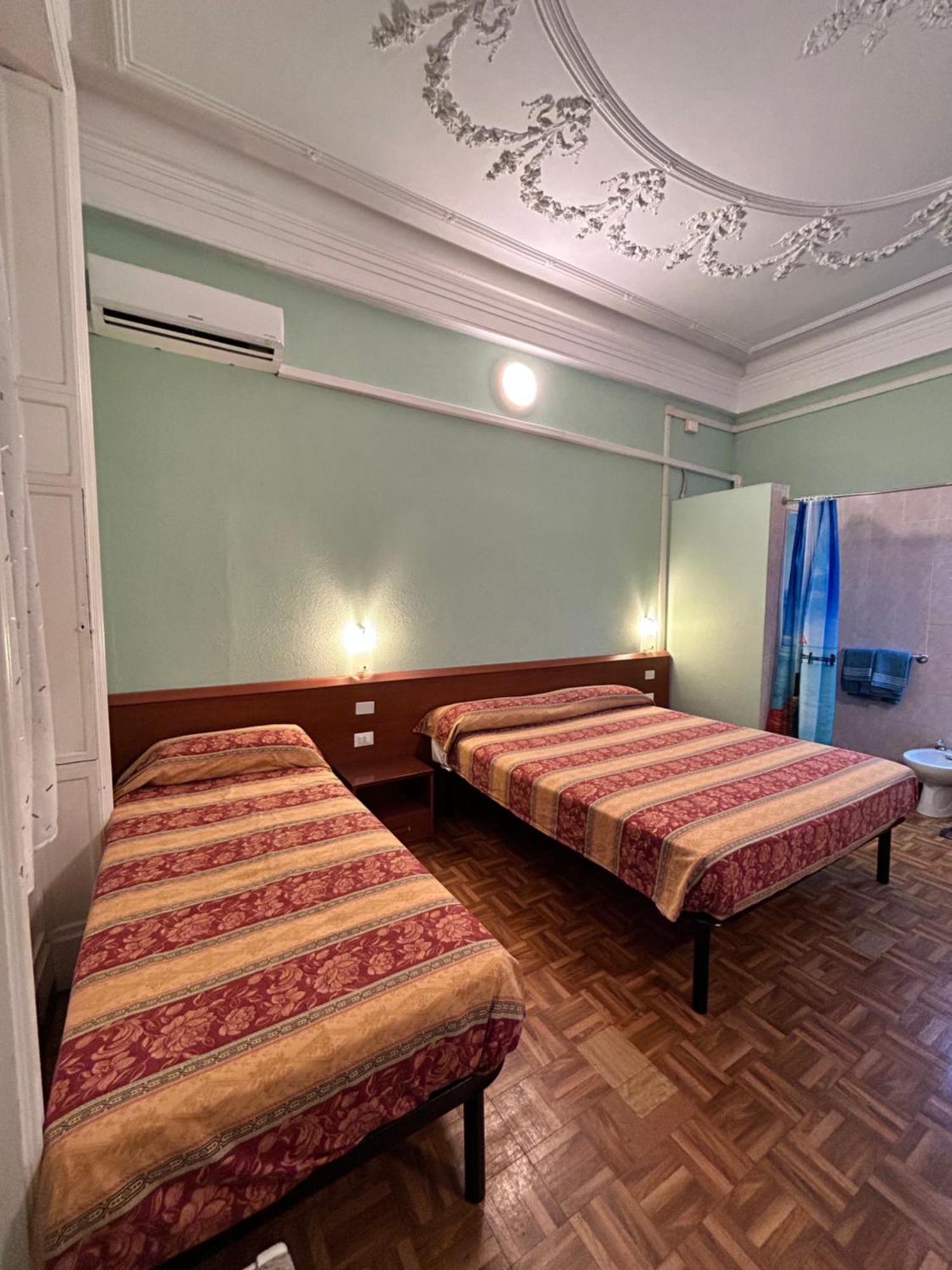 Hotel Barone جنوة المظهر الخارجي الصورة