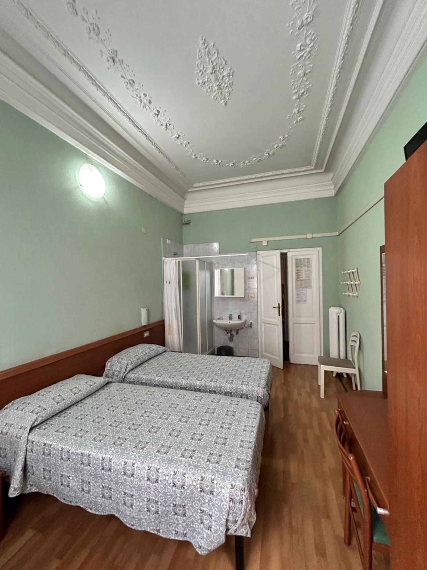 Hotel Barone جنوة المظهر الخارجي الصورة